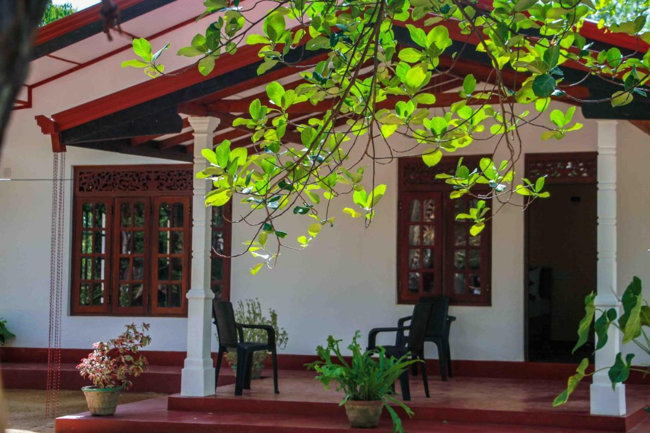 Wijesiri Family Guest House Sigirija Zewnętrze zdjęcie